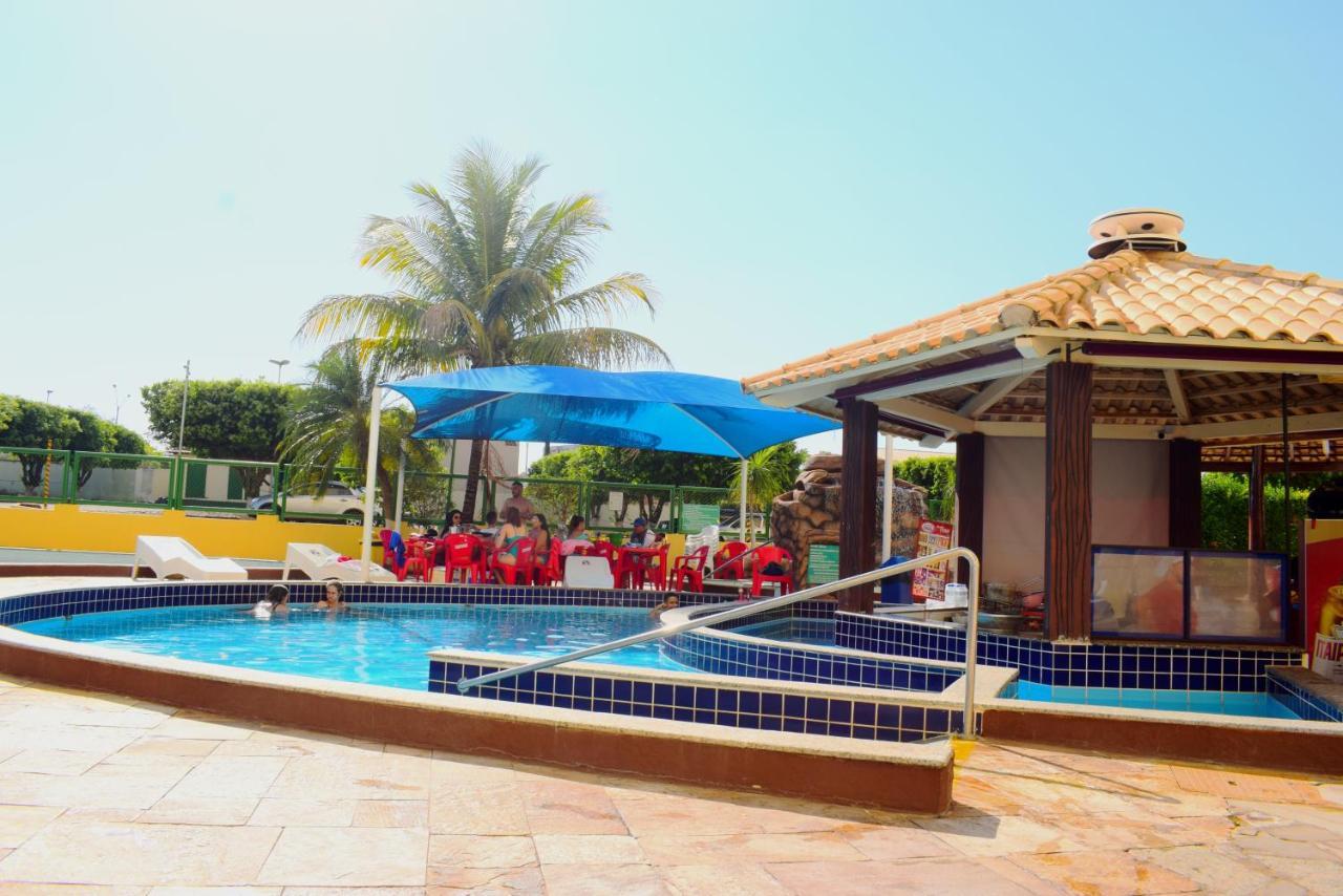 Aparthotel Flat Com Parque Aquatico Caldas Novas Exterior foto