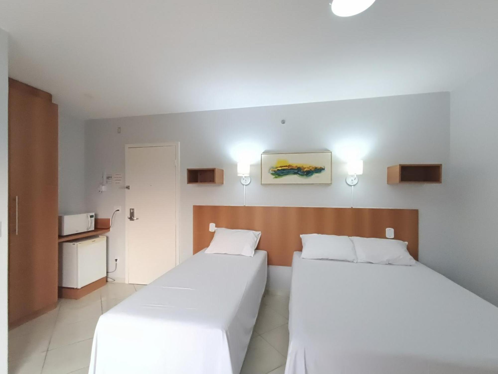 Aparthotel Flat Com Parque Aquatico Caldas Novas Exterior foto